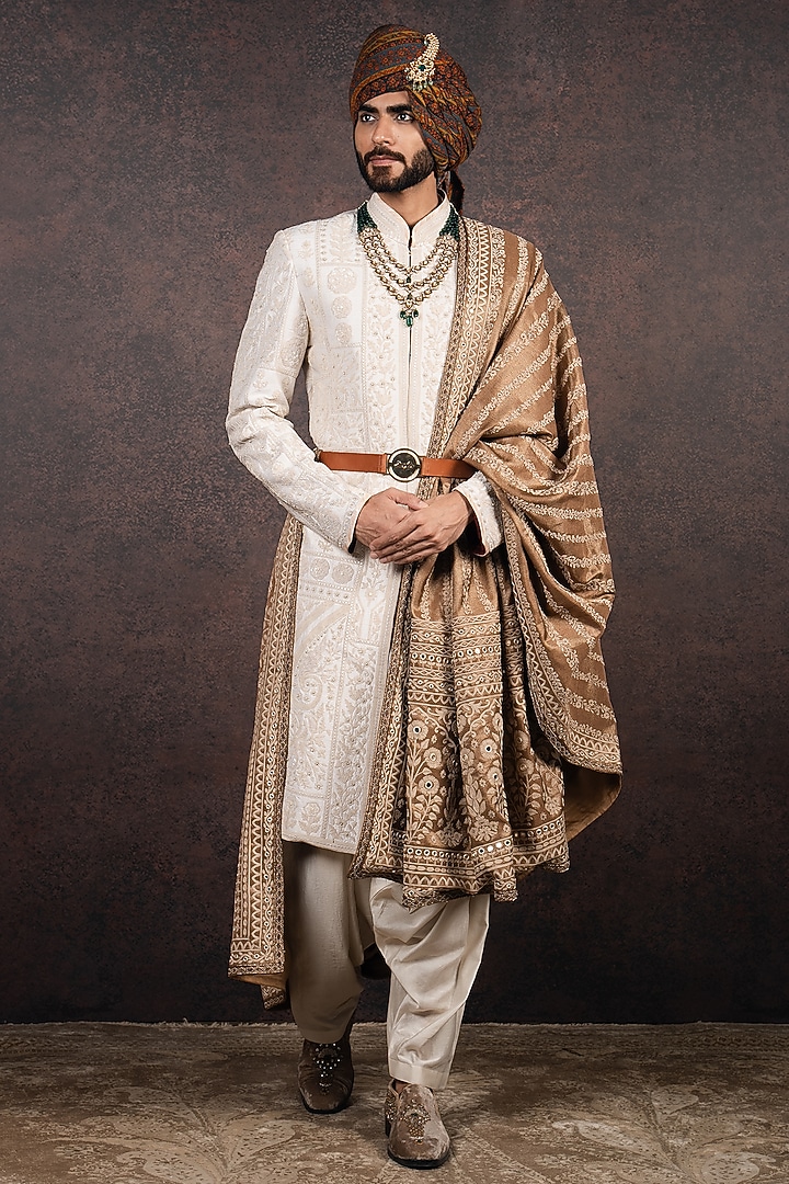 Ivory Silk Embroidered Groom Sherwani Set by JJ Valaya Men at Pernia's Pop Up Shop