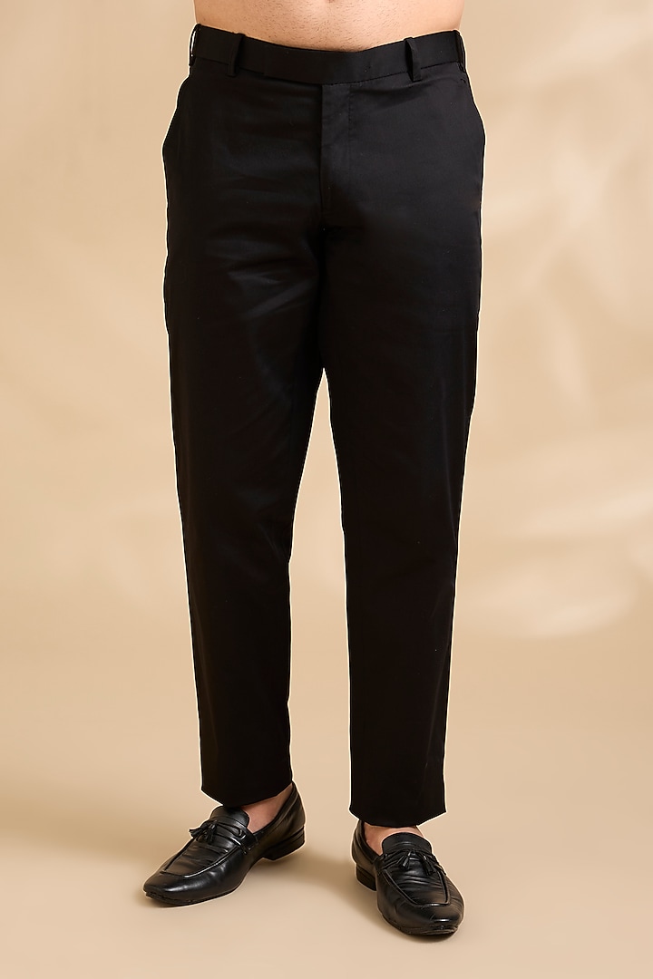 Black Velvet Embroidered Groom Bandhgala Set by JJ Valaya Men at Pernia's Pop Up Shop
