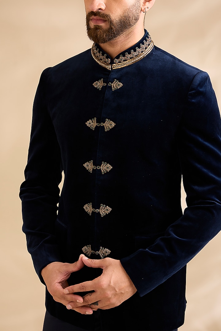 Blue Velvet Embroidered Groom Bandhgala Set by JJ Valaya Men at Pernia's Pop Up Shop