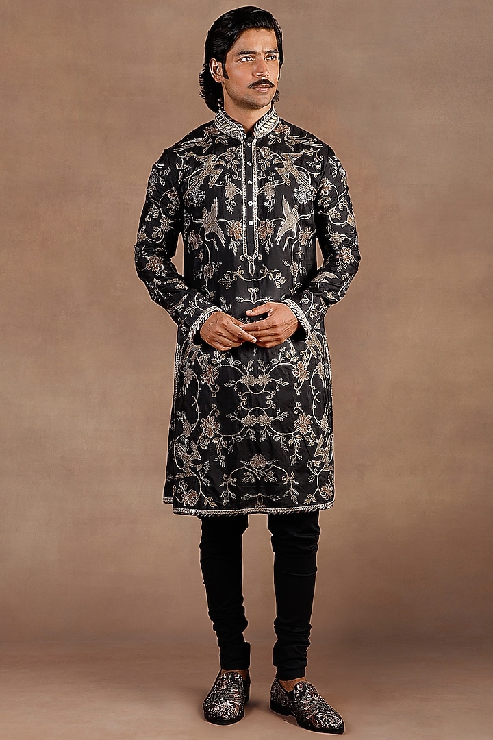 Black Silk Printed & Embroidered Kurta Set by JJ Valaya Men at Pernia's Pop Up Shop