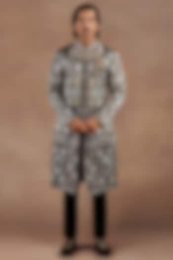 Deep Black Silk Sequins Embroidered Groom Sherwani Set by JJ Valaya Men at Pernia's Pop Up Shop