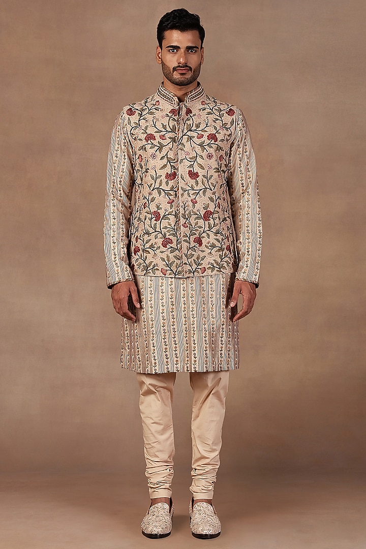Soft Pink Silk Resham Embroidered Nehru Jacket Set by JJ Valaya Men at Pernia's Pop Up Shop