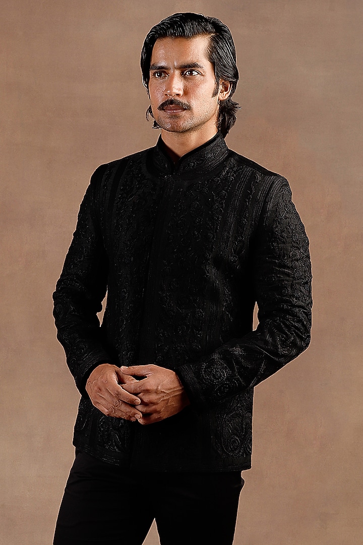 Black Velvet Embroidered Groom Bandhgala Set by JJ Valaya Men at Pernia's Pop Up Shop