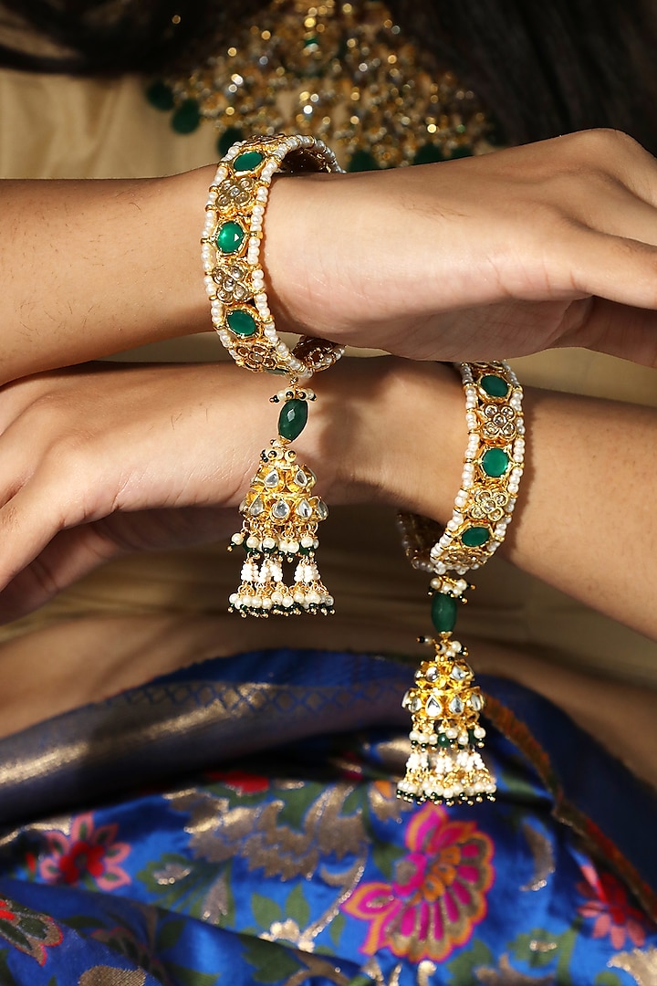 Gold Finish Jadtar Kaleera Jhumka Bangle (Set Of 1) by Just Jewellery