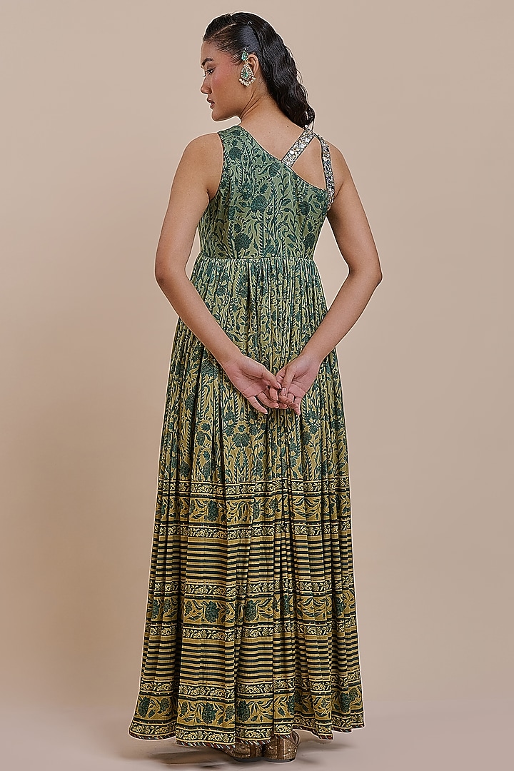 Emerald Green Viscose Ombre Embroidered Maxi Party Wear Dress by JJV.Kapurthala By JJ Valaya at Pernia's Pop Up Shop