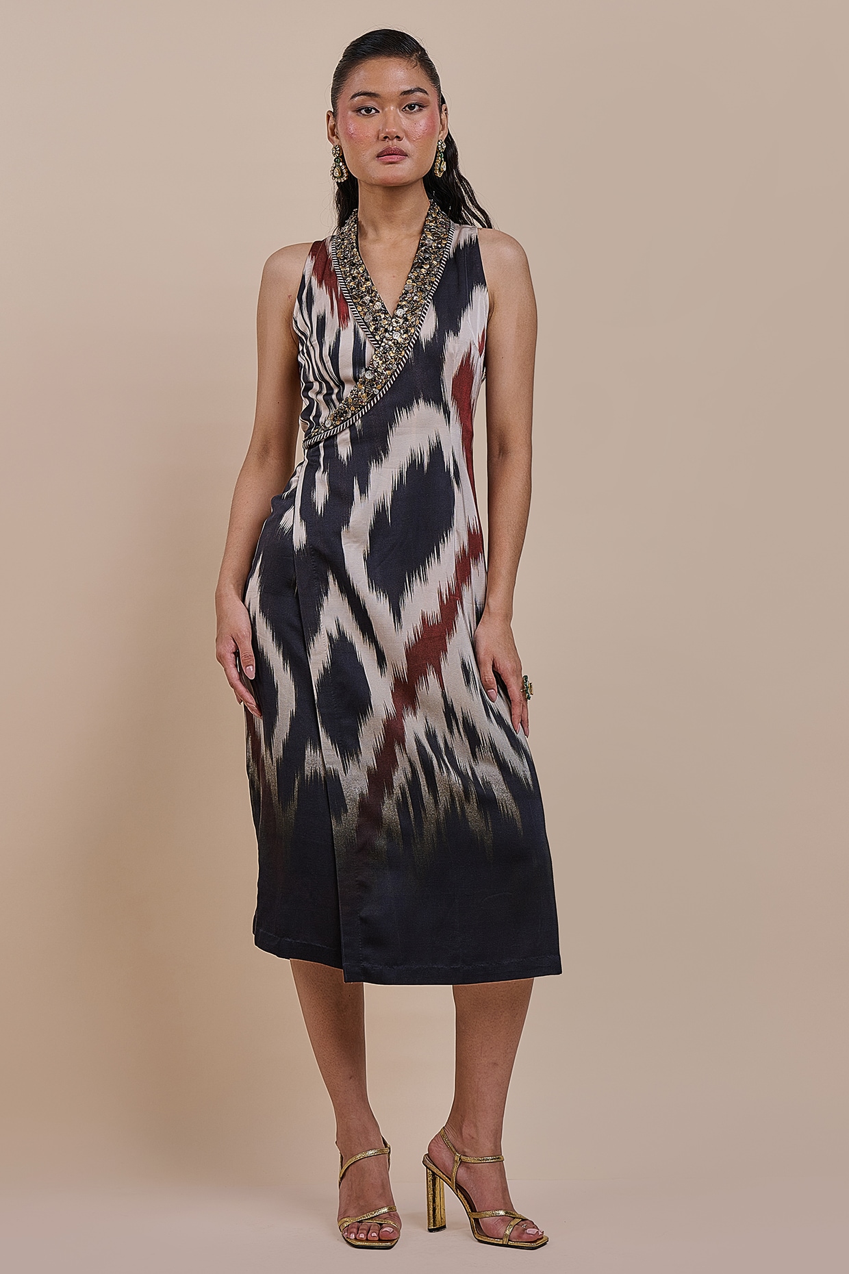 JJV.Kapurthala By JJ Valaya Black & Ivory Cotton Satin Linen Beadwork Maxi Dress