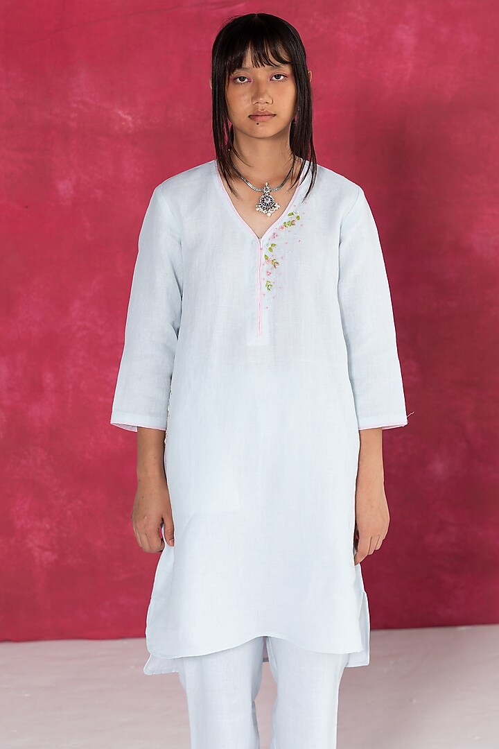 Pastel Blue Linen Bullion Knot Embroidered Kurta Set by Journal by Pranay at Pernia's Pop Up Shop