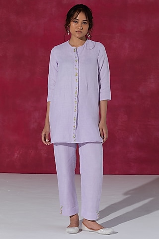 Lilac Linen Bullion Knot Embroidered Kurta Set by Journal by Pranay