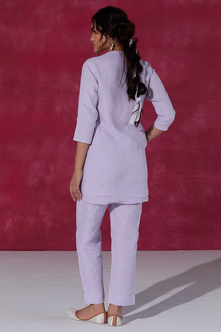 Lilac Linen Bullion Knot Embroidered Kurta Set by Journal by Pranay at Pernia's Pop Up Shop
