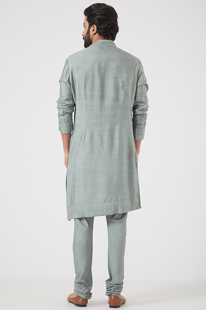 Chateau Grey Slub Silk Kurta Set by Jatin Malik at Pernia's Pop Up Shop