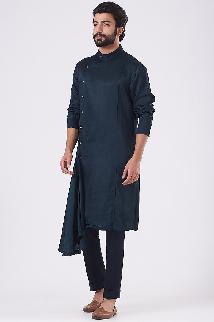 Midnight Blue Draped Kurta Set by Jatin Malik at Pernia's Pop Up Shop