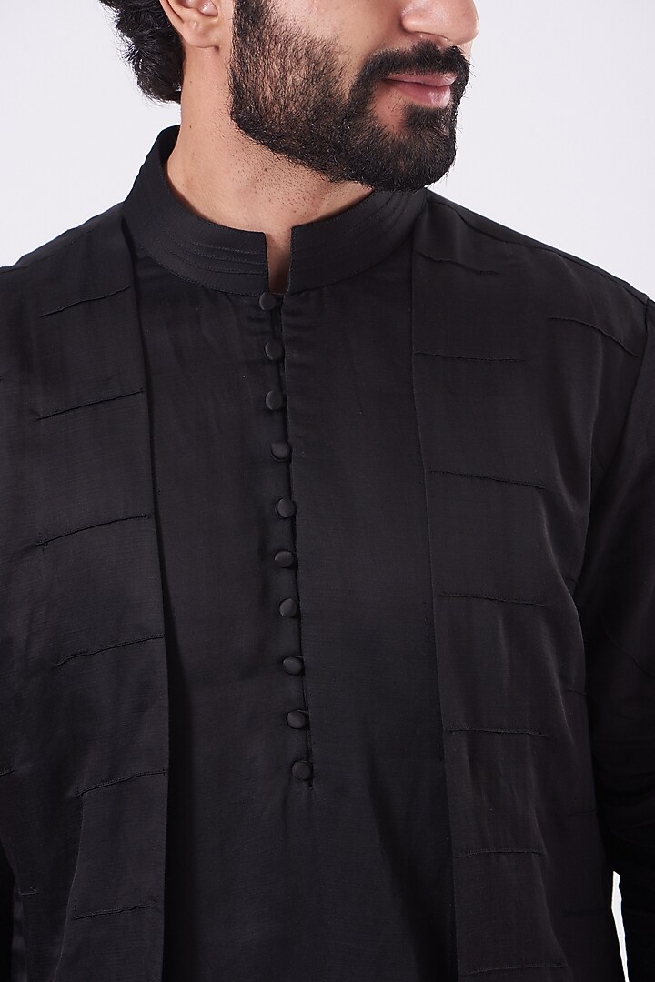 Black Linen Silk Kurta Set by Jatin Malik at Pernia's Pop Up Shop