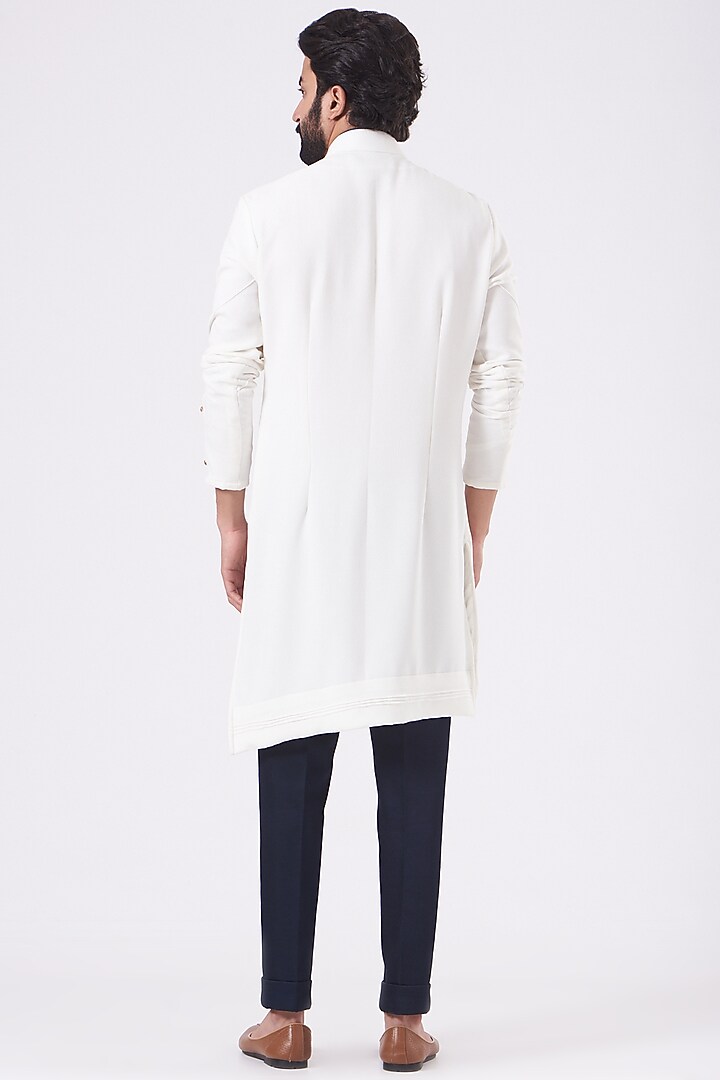 Ivory Crepe Pintucked Kurta Set by Jatin Malik at Pernia's Pop Up Shop