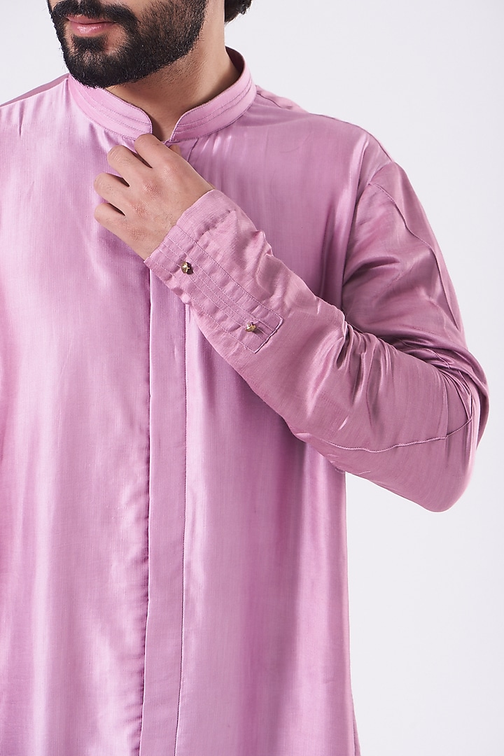 Pink Linen Silk Pintucked Kurta Set by Jatin Malik at Pernia's Pop Up Shop