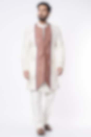 Ivory Kurta WIth Color-Blocked Jacket by Jatin Malik