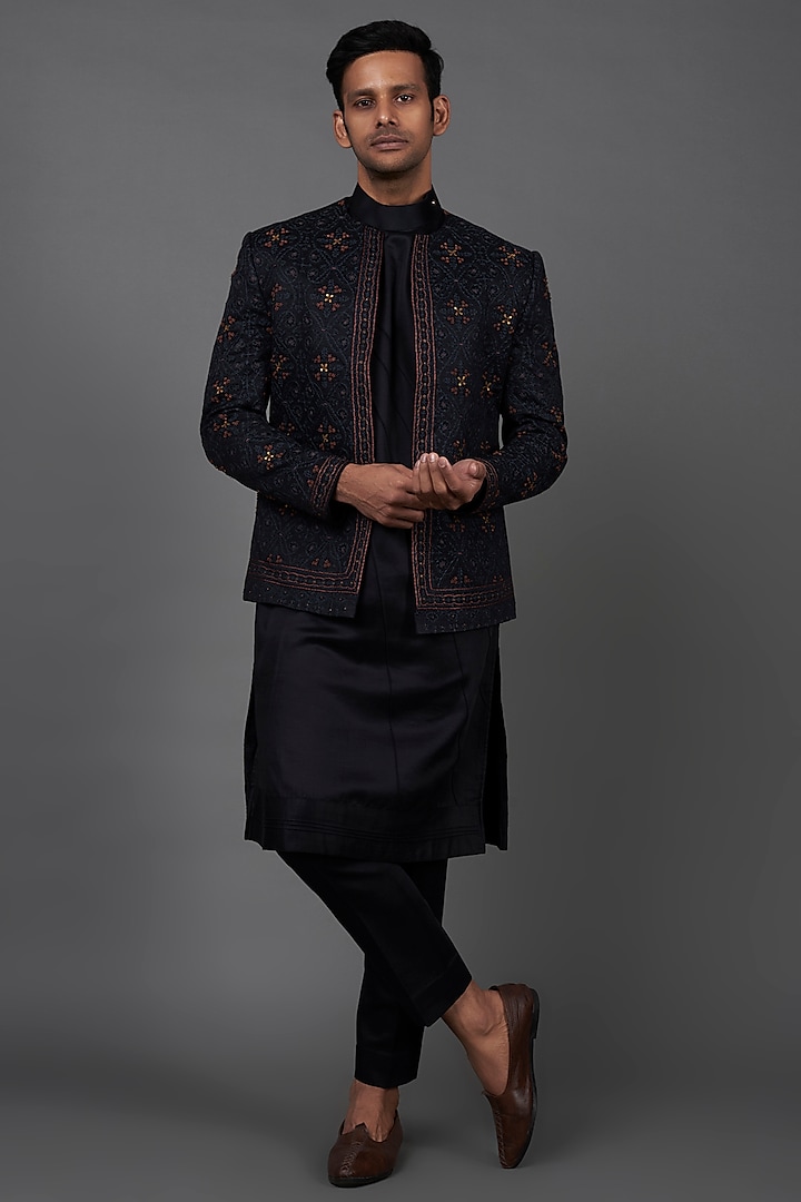 Midnight Blue Linen Silk Embroidered Indowestern Set by Jatin Malik