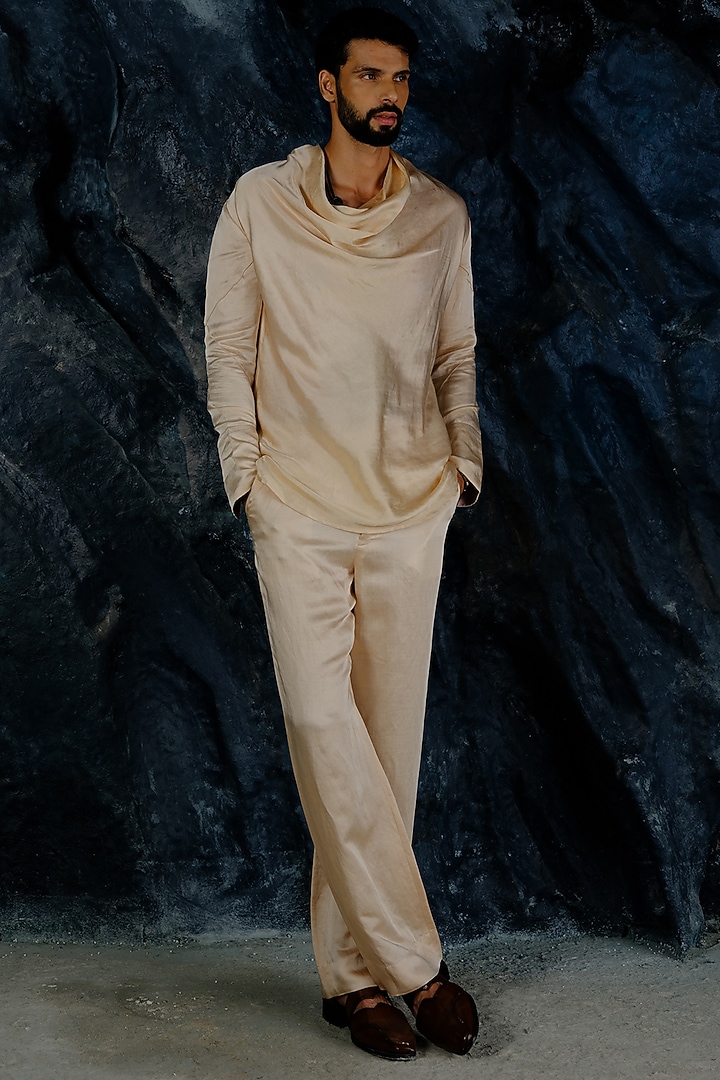 Butter Cream Linen Silk Hand Embroidered Short Jacket Set by Jatin Malik at Pernia's Pop Up Shop