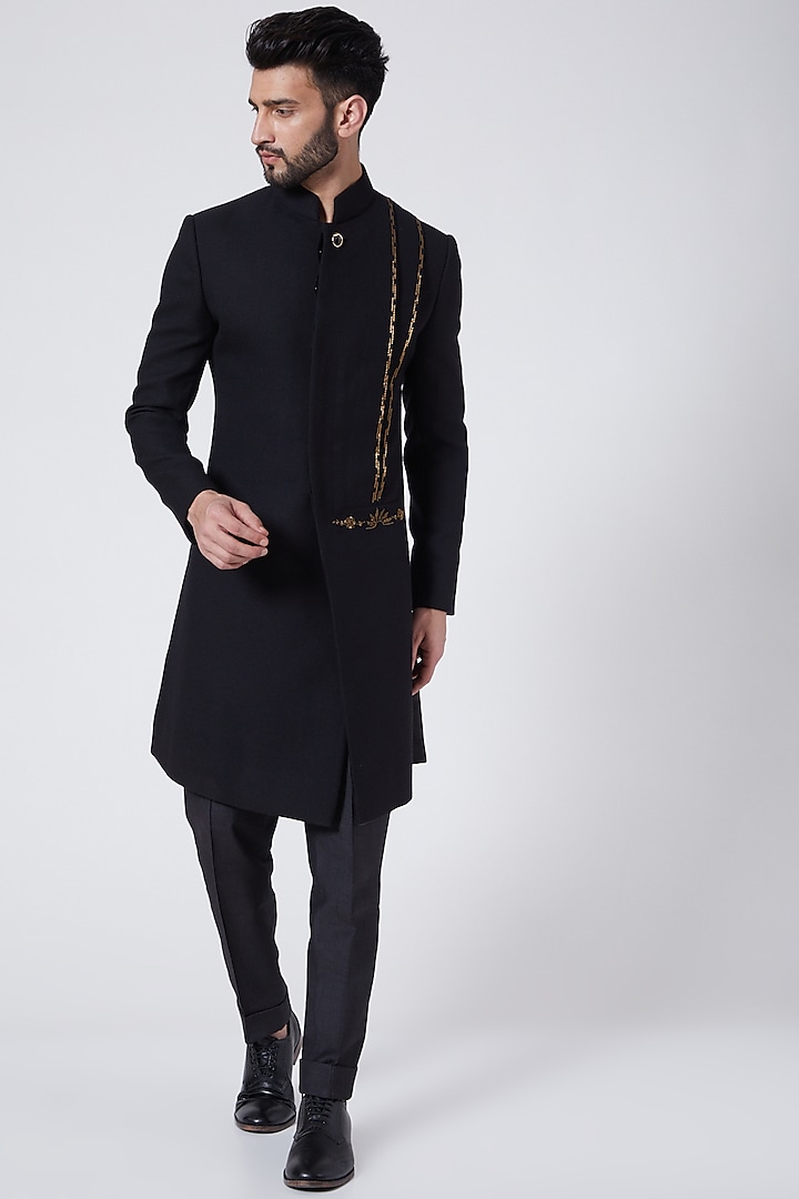 Black Pleated & Embroidered Indo-Western Jacket Set by Jatin Malik at Pernia's Pop Up Shop