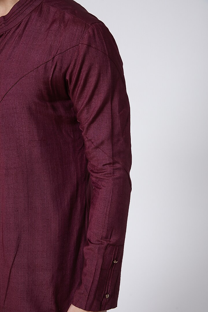 Wine Asymmetrical Kurta Set by Jatin Malik at Pernia's Pop Up Shop