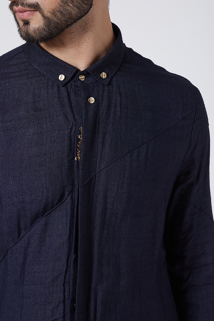 Black Kurta Set by Jatin Malik at Pernia's Pop Up Shop