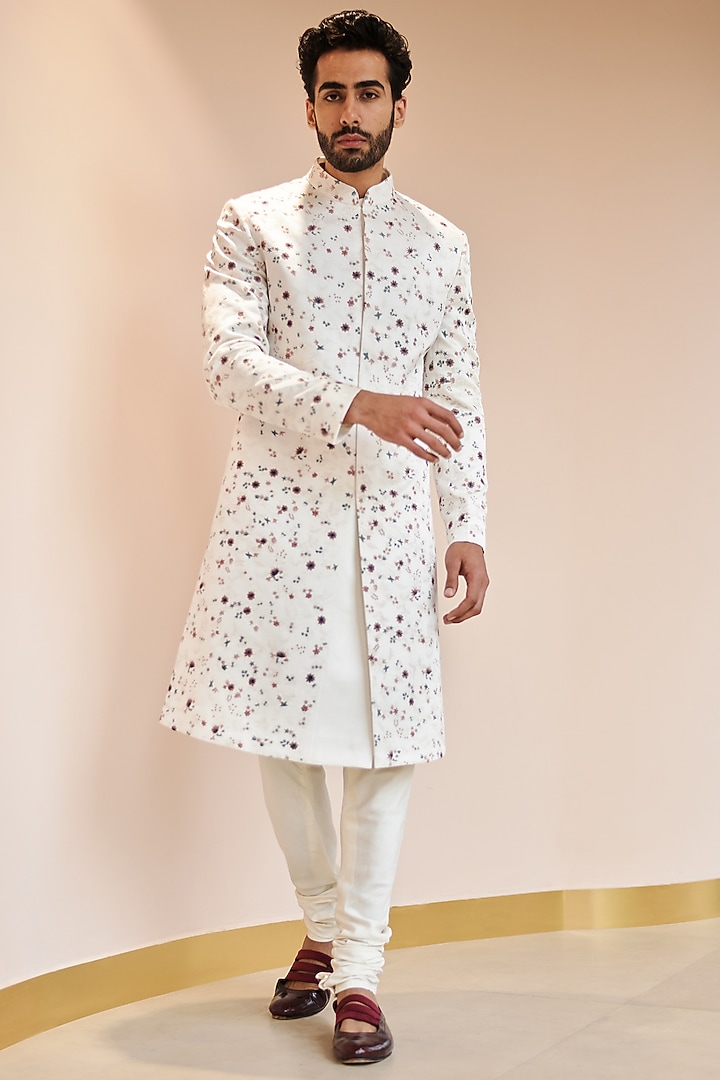 White Linen Silk Hand Embroidered Groom Sherwani Set by Jatin Malik at Pernia's Pop Up Shop