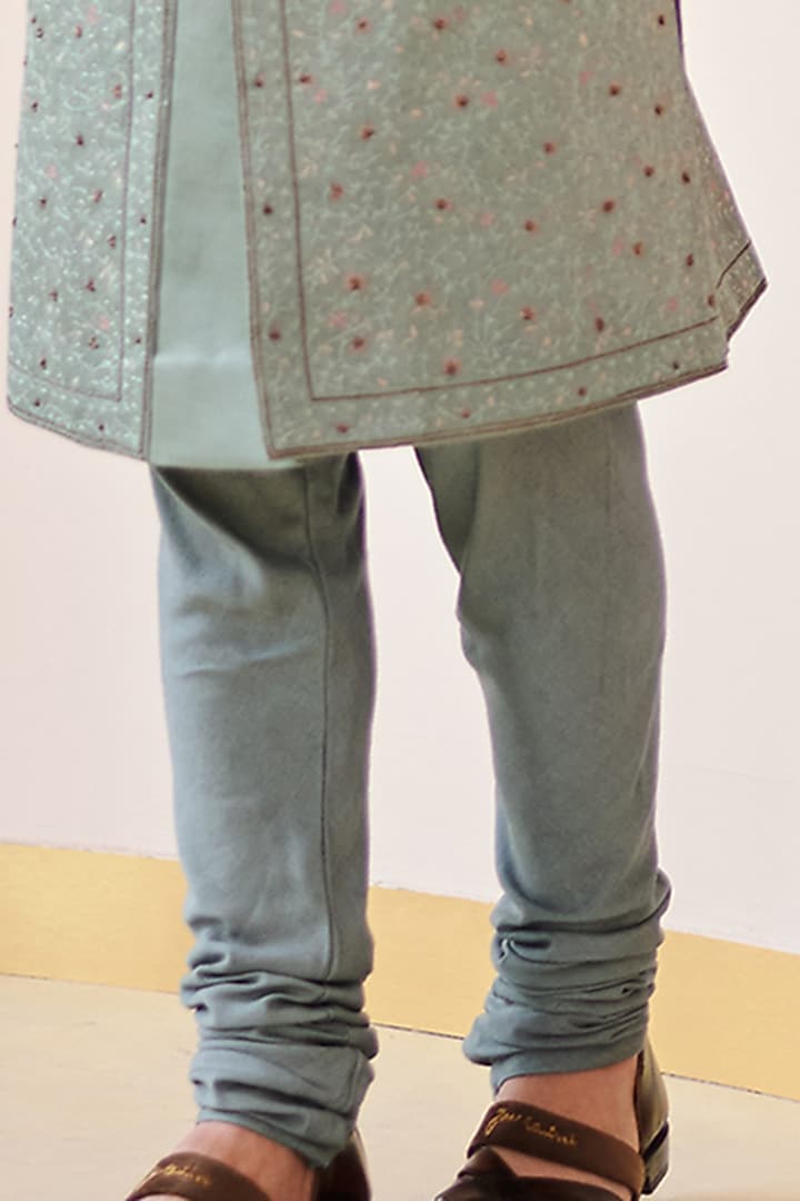 Chateau Grey Linen Silk Jamawar Embroidered Groom Sherwani Set by Jatin Malik at Pernia's Pop Up Shop
