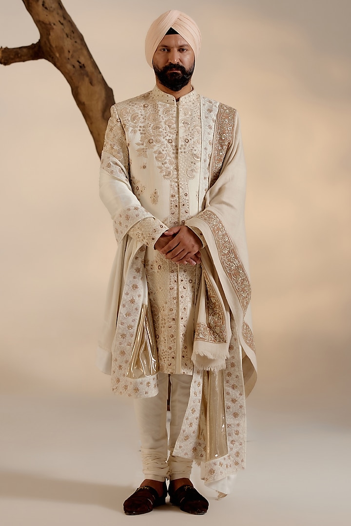 Dirty Ivory Linen Silk Chikankari Motif Hand Embroidered Sherwani Set by Jatin Malik