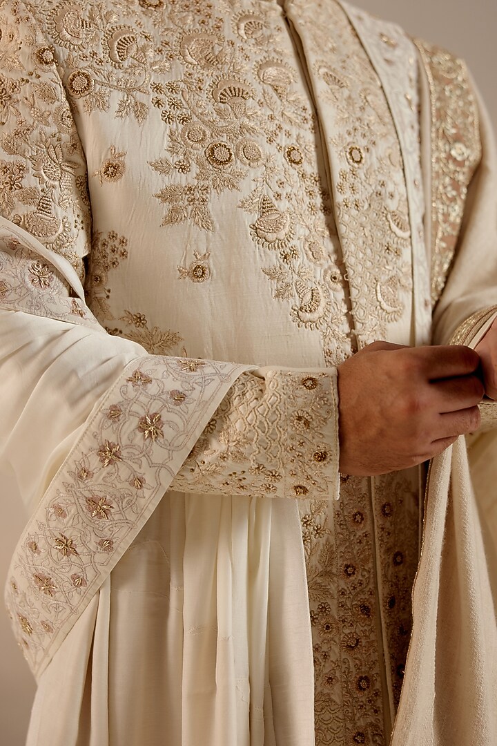 Dirty Ivory Linen Silk Motif Hand Embroidered Groom Sherwani Set by Jatin Malik at Pernia's Pop Up Shop