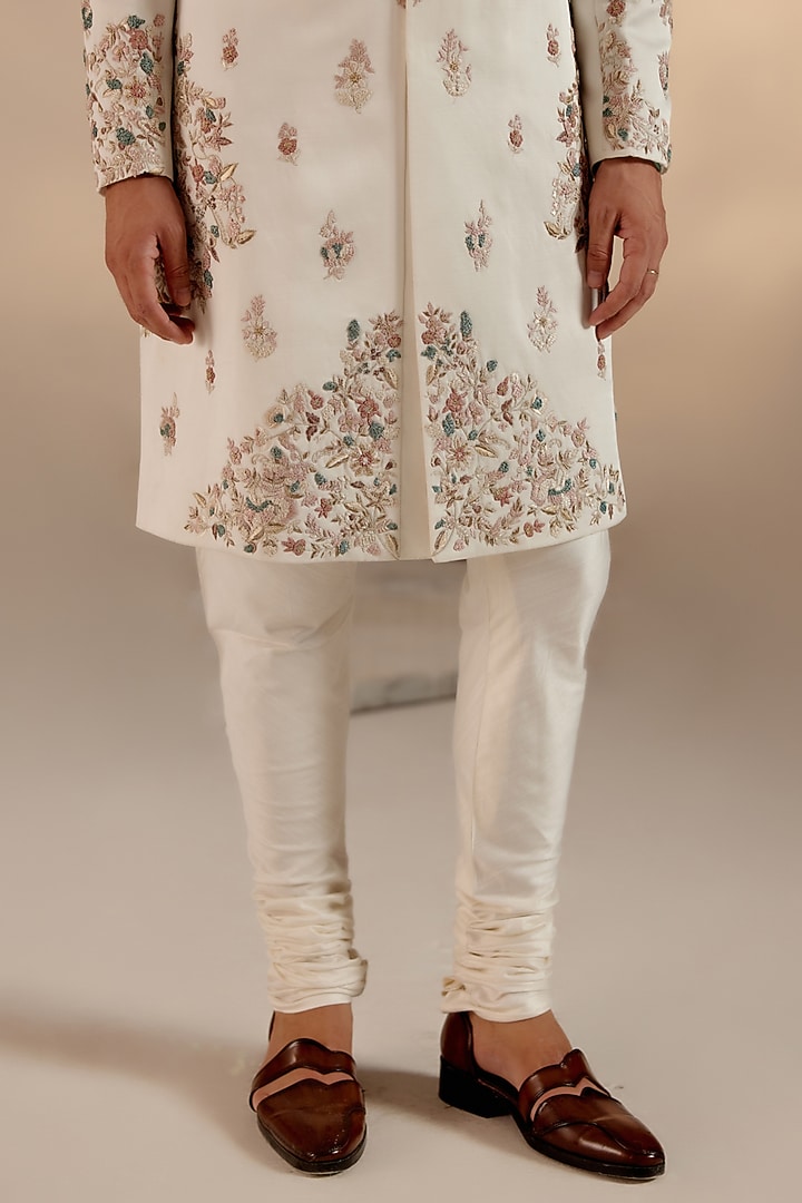 Ivory Linen Silk Zari Hand Embroidered Groom Sherwani Set by Jatin Malik at Pernia's Pop Up Shop