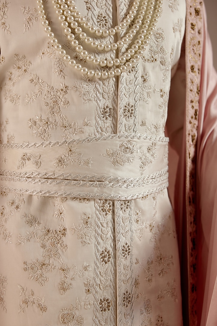 White Linen Silk Silver Zari Hand Embroidered Groom Sherwani Set by Jatin Malik at Pernia's Pop Up Shop