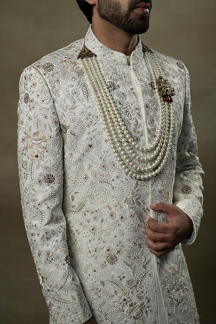 Ivory Linen Silk Dabka & Zari Hand Embroidered Groom Sherwani Set by Jatin Malik at Pernia's Pop Up Shop