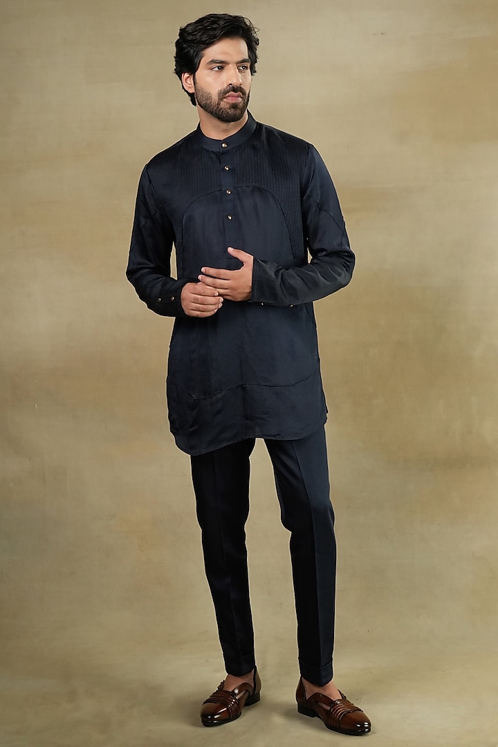 Midnight Blue Linen Silk Zardosi Hand Embroidered Indo-Western Set by Jatin Malik at Pernia's Pop Up Shop