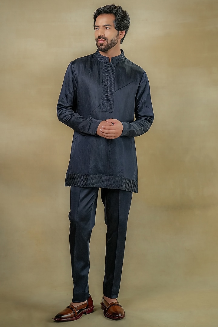 Midnight Blue Linen Silk Kurta Set by Jatin Malik at Pernia's Pop Up Shop