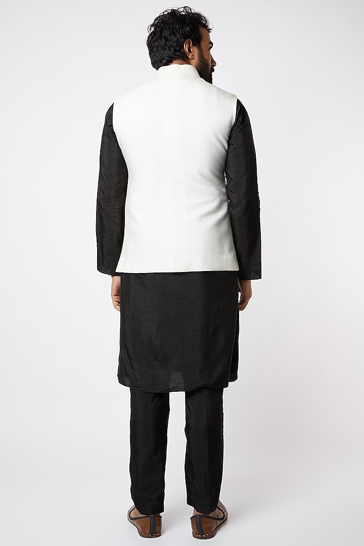 Ivory Slub Silk Hand Textured Nehru Jacket Set by Jatin Malik at Pernia's Pop Up Shop