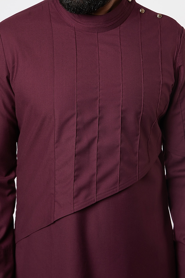 Wine Panelled Kurta Set by Jatin Malik at Pernia's Pop Up Shop