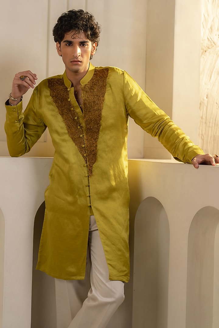 Gold Moss Linen Silk Zari Embellished Kurta Set by Jatin Malik at Pernia's Pop Up Shop