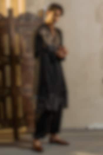 Black Silk Crepe Patchwork Kurta Set by Jatin Malik at Pernia's Pop Up Shop