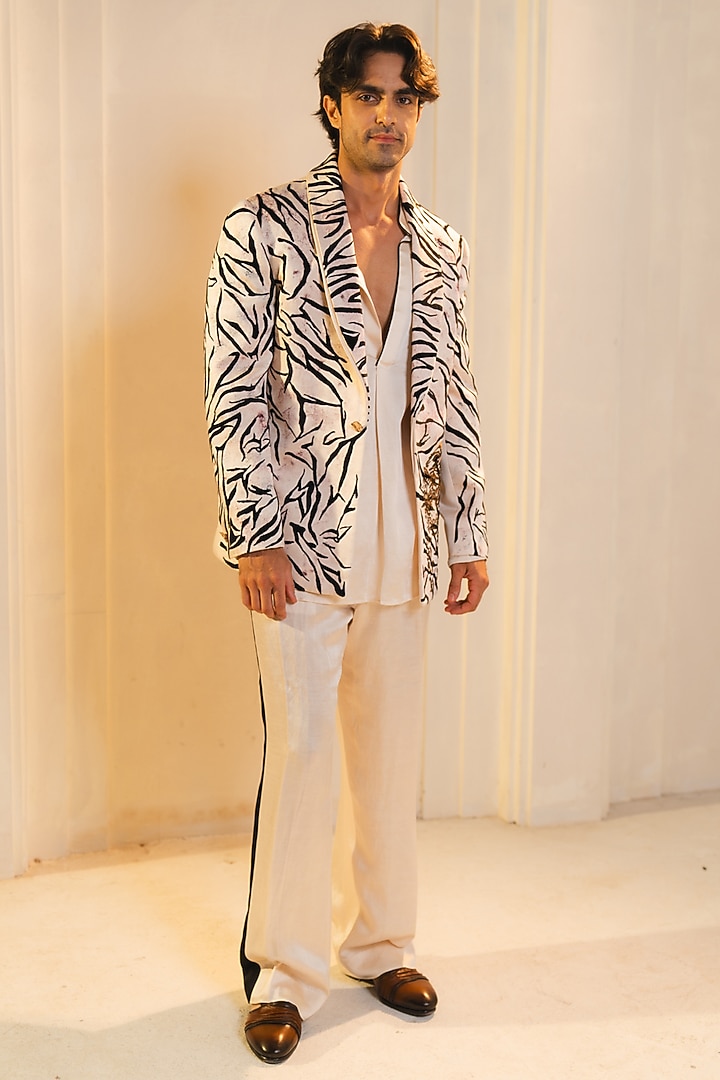Pearl Ash Linen Silk Blazer Set by Jatin Malik at Pernia's Pop Up Shop