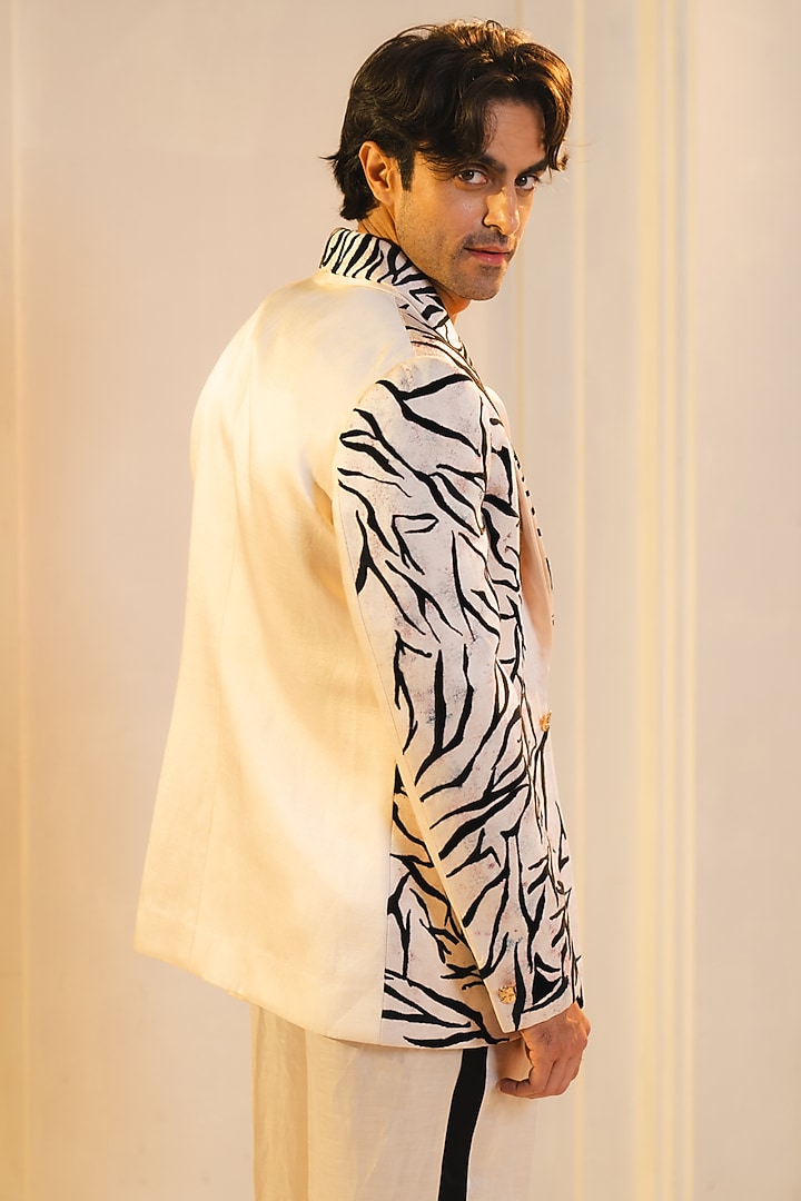 Pearl Ash Linen Silk Blazer Set by Jatin Malik at Pernia's Pop Up Shop