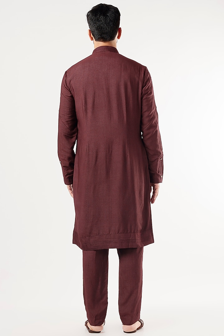 Wine Slub Silk Kurta Set by Jatin Malik at Pernia's Pop Up Shop