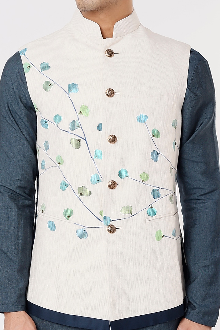 Ivory Slub Silk Hand Textured Nehru Jacket Set by Jatin Malik at Pernia's Pop Up Shop
