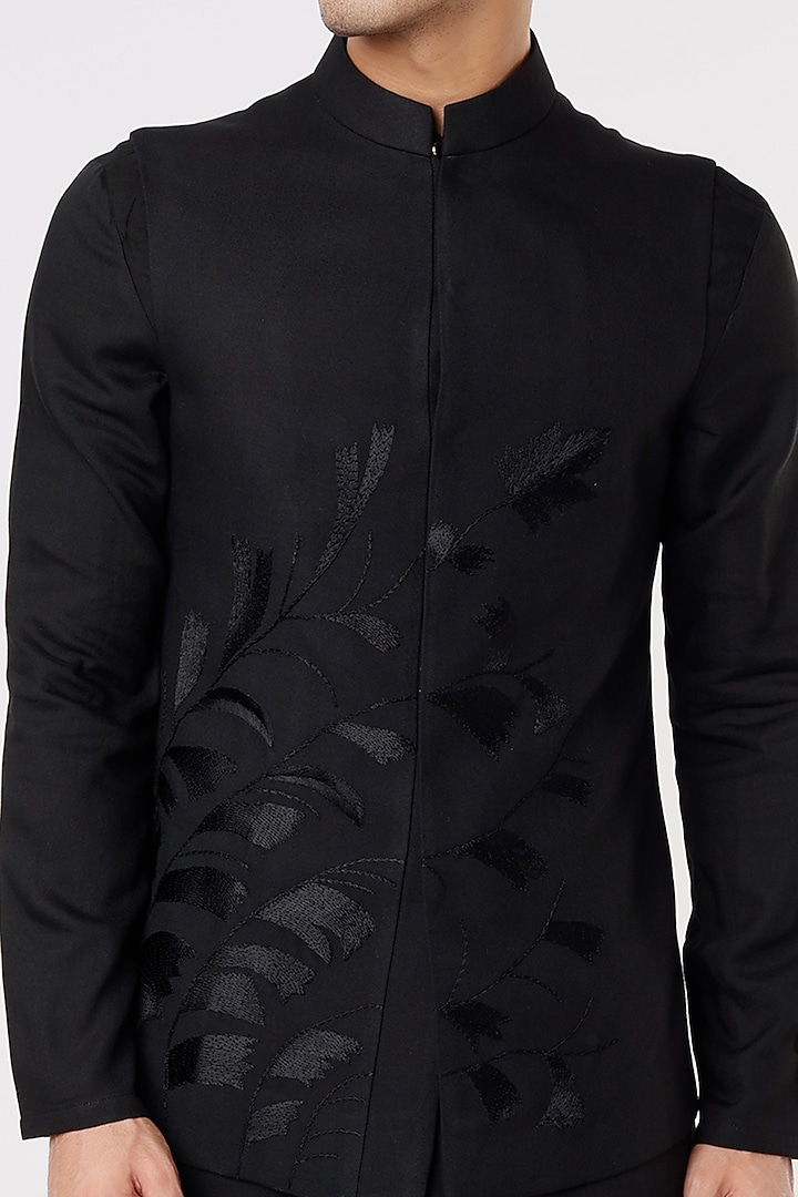 Black Embroidered Nehru Jacket With Kurta Set by Jatin Malik at Pernia's Pop Up Shop