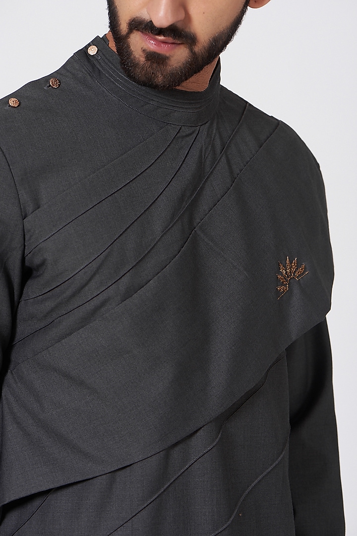 Charcoal Grey Flap Kurta Set by Jatin Malik at Pernia's Pop Up Shop