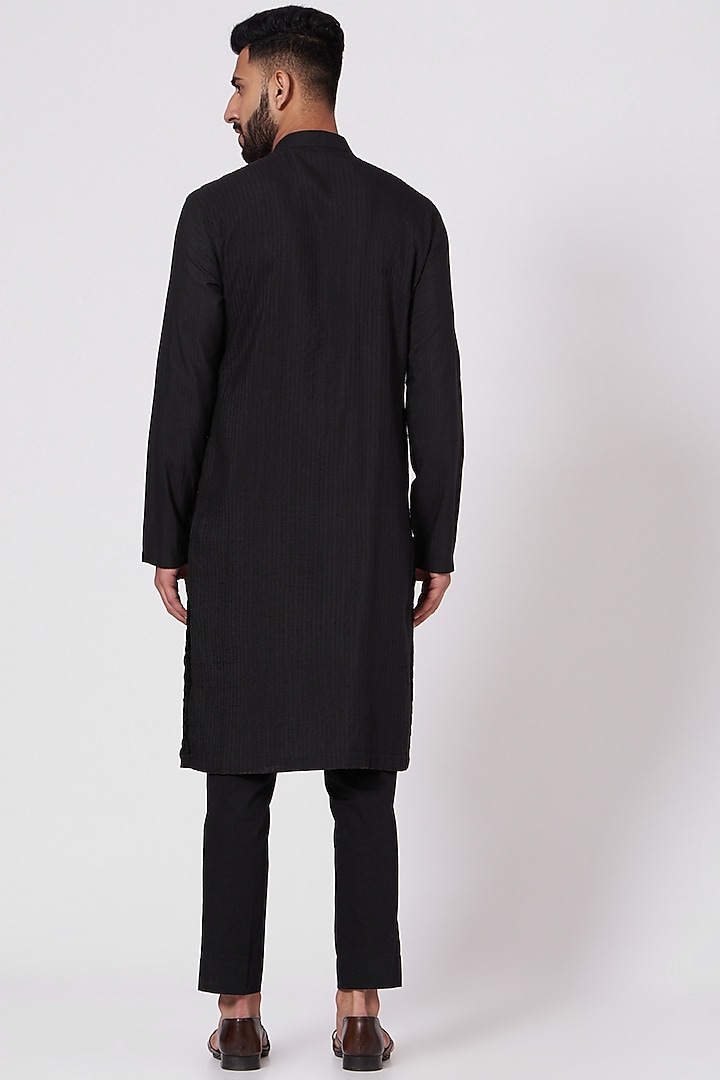 Black Poly Silk Kurta Set by Jatin Malik at Pernia's Pop Up Shop