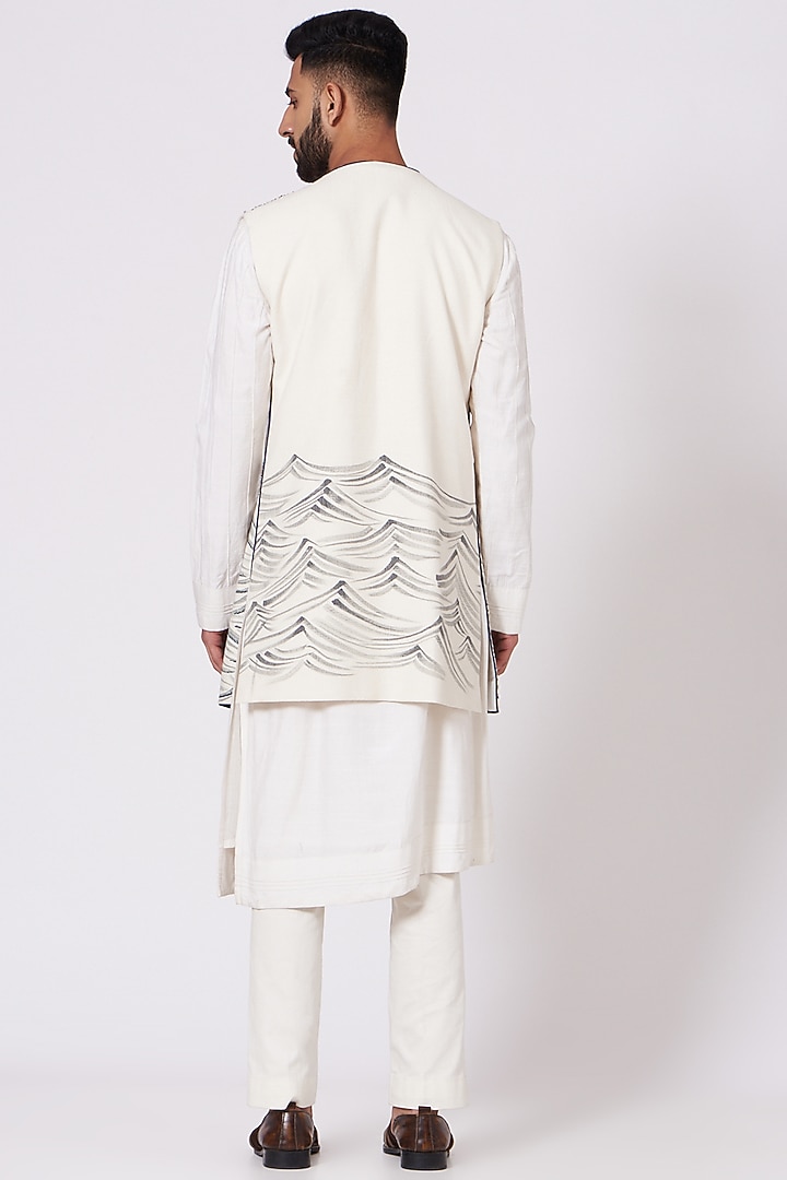 Ivory Kurta Set With Hand Painted Jacket by Jatin Malik at Pernia's Pop Up Shop