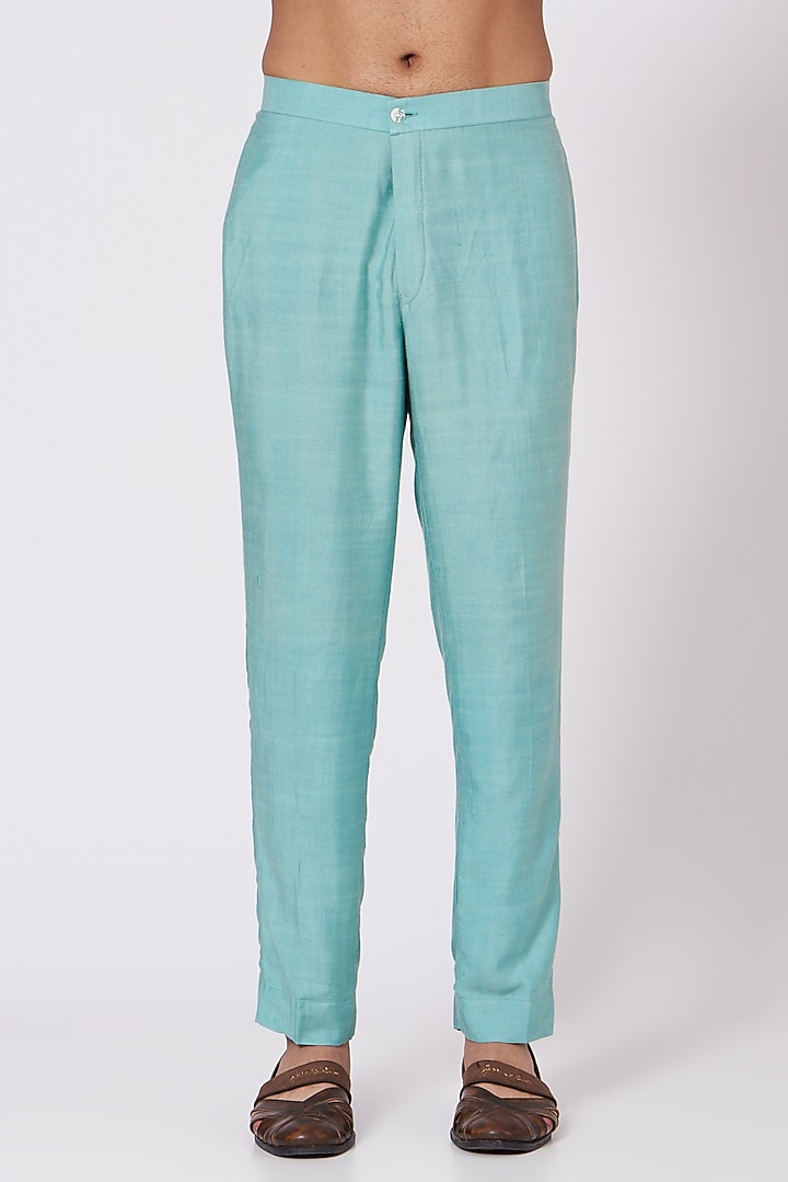 Pool Blue Slub Silk Asymmetrical Kurta Set by Jatin Malik at Pernia's Pop Up Shop