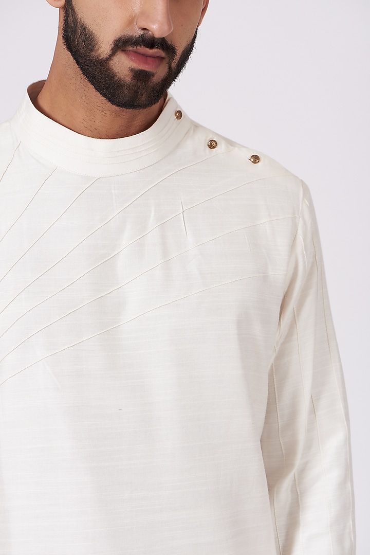 Ivory Slub Silk Asymmetrical Kurta Set by Jatin Malik at Pernia's Pop Up Shop