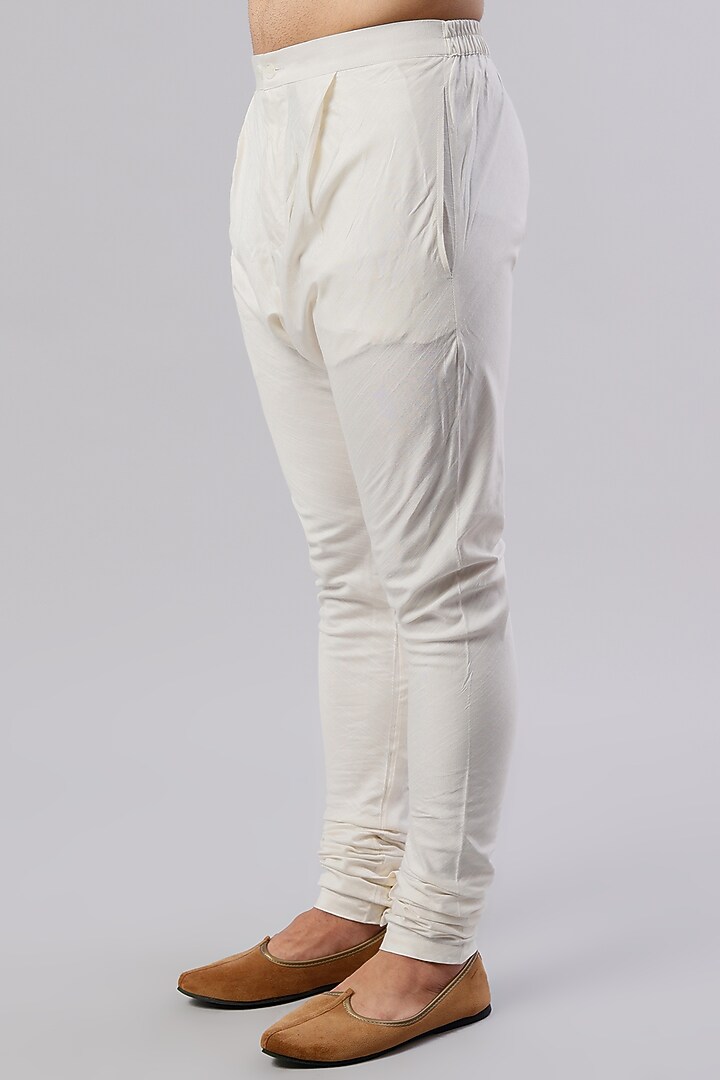 Ivory Linen Silk Jamawar Embroidered Groom Sherwani Set by Jatin Malik at Pernia's Pop Up Shop