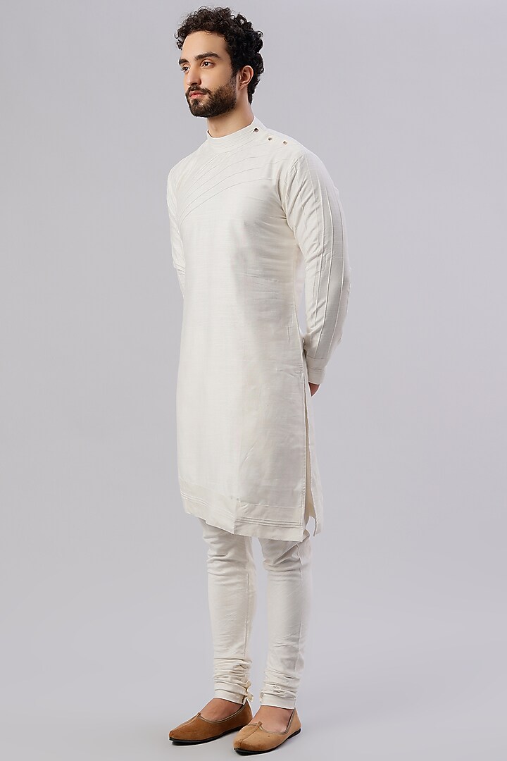 Ivory Linen Silk Jamawar Embroidered Groom Sherwani Set by Jatin Malik at Pernia's Pop Up Shop
