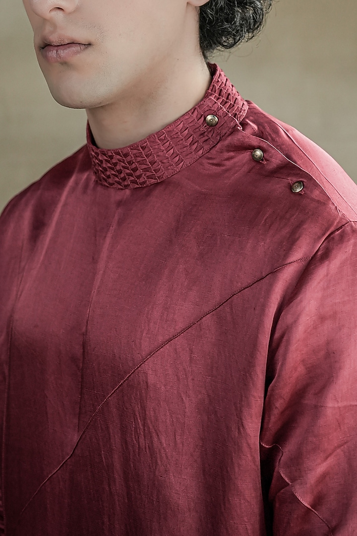 Red Linen Silk Kurta Set by Jatin Malik at Pernia's Pop Up Shop